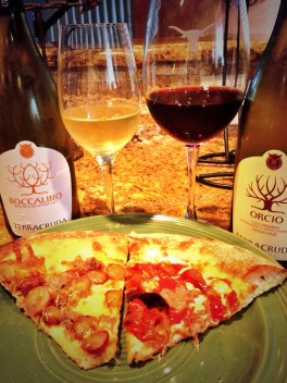 Orcio and Bocccalino with pizza