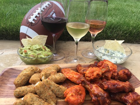 footbal-foods-and-wine-pairings