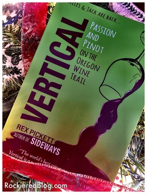 vertical-book-holiday-wine-gift